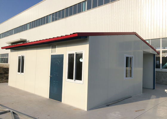 Unidades de aço de pouco peso modernas do bungalow da casa pré-fabricada Não-Shrinking para a família pequena