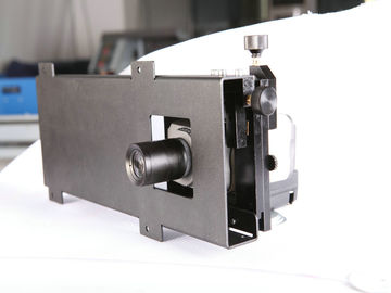 A impressora solvente 77802L do grande formato de 4 cores dobra tomado partido para a bandeira do cabo flexível